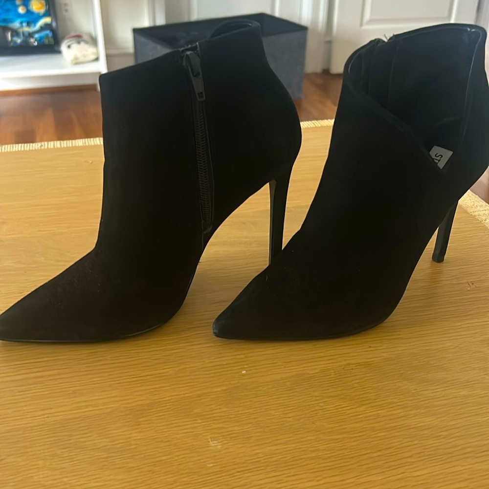 Steve Madden Stiletto Booties